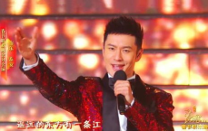 黄晓明自曝春节要回1000条消息