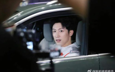 飞驰人生3春节档燃情夺冠，领跑影市狂飙不止！